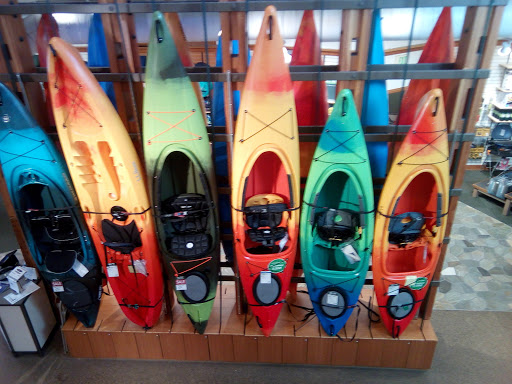 Clothing Store «L.L. Bean», reviews and photos, 6 Wayside Rd, Burlington, MA 01803, USA