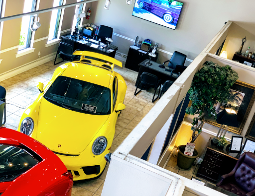 Used Car Dealer «Hillsboro Auto Mart», reviews and photos, 12950 N Florida Ave, Tampa, FL 33612, USA