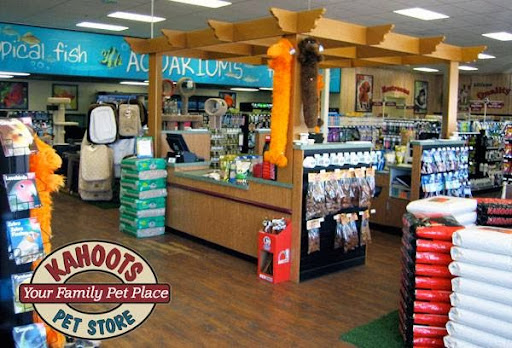 Pet Supply Store «Kahoots», reviews and photos, 677 San Rodolfo Dr, Solana Beach, CA 92075, USA