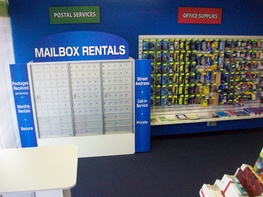 Mailbox Rental Service «FedEx Shipping Center - Mailbox Store», reviews and photos, 139 Cypresswood Dr, Spring, TX 77388, USA