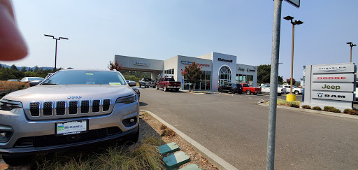 Jeep Dealer «McConnell Chrysler Dodge Jeep Ram», reviews and photos, 1405 Healdsburg Ave, Healdsburg, CA 95448, USA