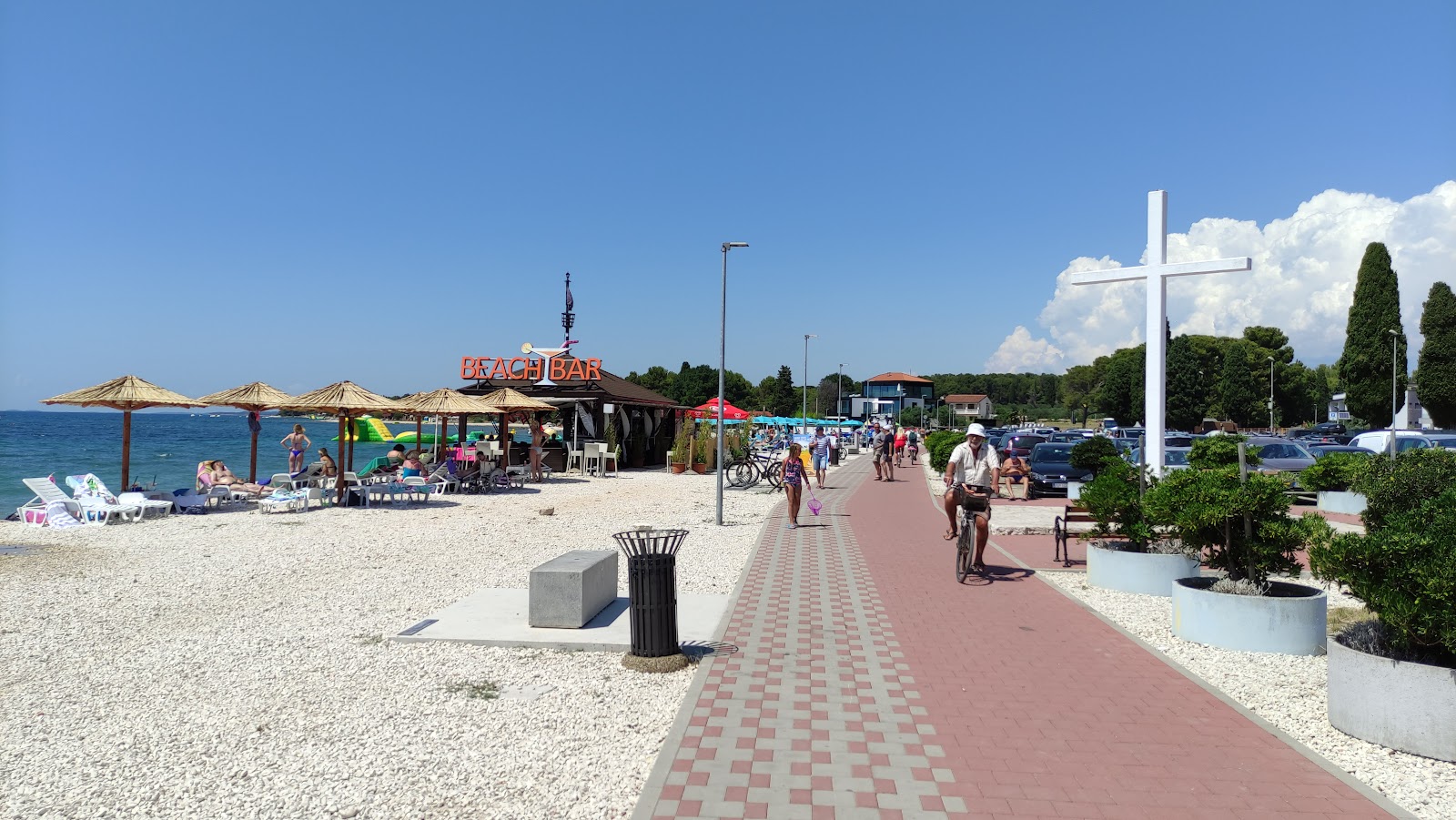 Fotografie cu Stara Fazana beach zonă de stațiune de pe plajă