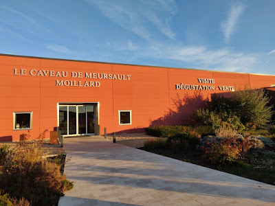 CAVEAU MOILLARD - Meursault - Dégustation et Vente à Meursault