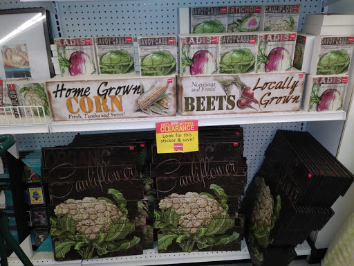 Fabric Store «Jo-Ann Fabrics and Crafts», reviews and photos, 20550 E 13 Mile Rd, Roseville, MI 48066, USA