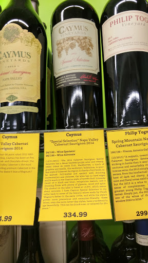 Wine Store «Vin Chicago», reviews and photos, 1826 N Elston Ave, Chicago, IL 60642, USA