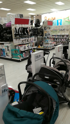 Department Store «Target», reviews and photos, 13505 20th Ave, College Point, NY 11356, USA