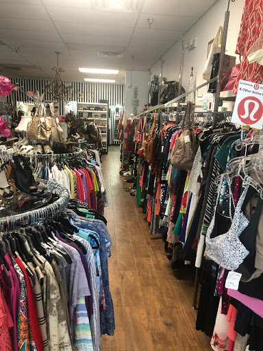 Boutique «Luxe Boutique and Consignment», reviews and photos, 931 N State Rd 434, Altamonte Springs, FL 32714, USA