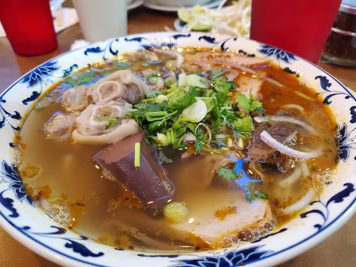 Grocery Store «Ben Thanh Plaza and Central Market», reviews and photos, 1818 E Pioneer Pkwy #100, Arlington, TX 76010, USA