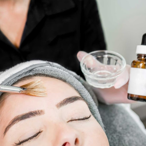 Lily Lee Beauty & Body Clinic in Dublin, Co. Dublin