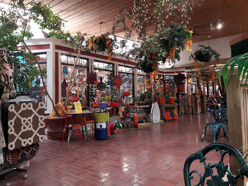 Shopping Mall «Fancy Fair Mall», reviews and photos, 830 W Main St, Lake Geneva, WI 53147, USA