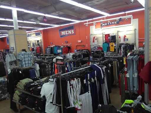 Discount Store «Fallas Discount Stores», reviews and photos, 19719 Sherman Way, Winnetka, CA 91306, USA