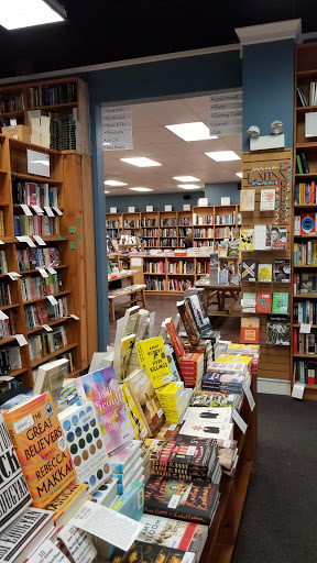 Book Store «The Book Table», reviews and photos, 1045 Lake St, Oak Park, IL 60301, USA