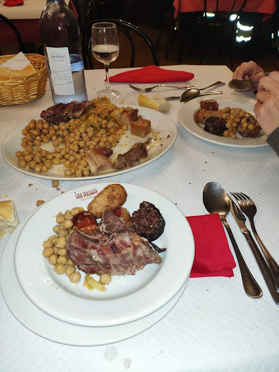 Restaurante Las Ascuas - Cl. Cobalto, 35, 47012 Valladolid, Spain