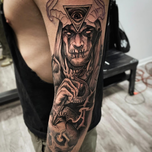 Explore women's hip tattoo ideas, creative tattoo ideas in Kenosha, available at Kenosha Tattoo Company
