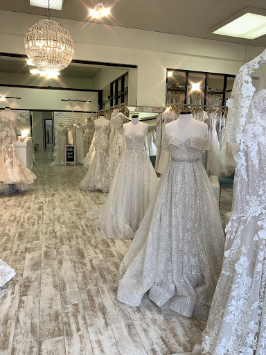 Clothing Store «Bridal Beginning», reviews and photos, 450 Cochran Rd, Pittsburgh, PA 15228, USA