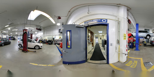 Car Dealer «Bowen Scarff Ford Lincoln», reviews and photos, 1157 Central Ave N, Kent, WA 98032, USA