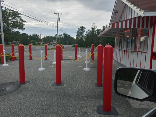 Ice Cream Shop «Custard Castle», reviews and photos, 6101 E Black Horse Pike, Mays Landing, NJ 08330, USA