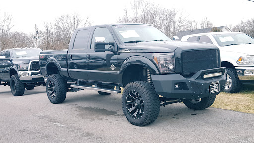 Used Car Dealer «SHELBYVILLE AUTO SALES LLC», reviews and photos, 2005 N Main St, Shelbyville, TN 37160, USA