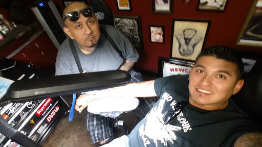 Tattoo Shop «Tattoo Blvd & Body Piercing», reviews and photos, 5807 W Glendale Ave, Glendale, AZ 85301, USA