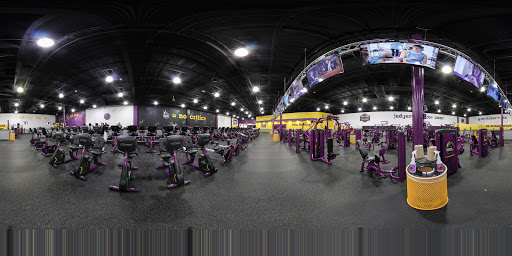 Gym «Planet Fitness», reviews and photos, 4640 W Market St #101, Greensboro, NC 27407, USA