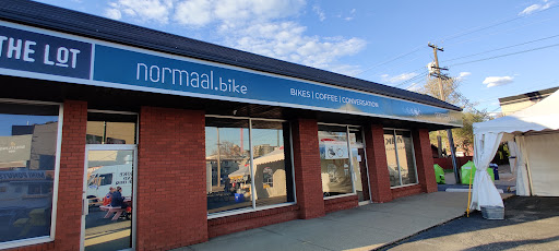 Normaal Bike Shop (formerly it's a two-wheeled world)