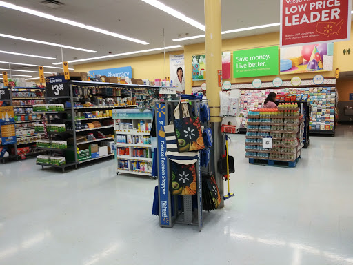 Supermarket «Walmart Neighborhood Market», reviews and photos, 727 W Golf Rd, Des Plaines, IL 60016, USA