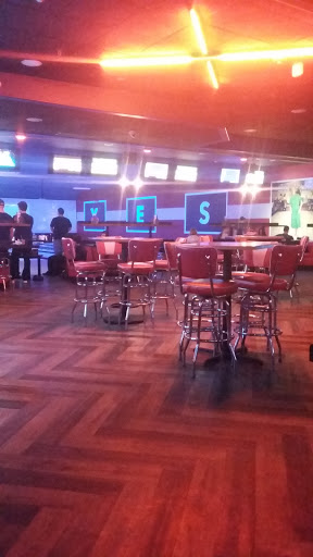 Bowling Alley «Bowlero Commack», reviews and photos, 2183 Jericho Turnpike, Commack, NY 11725, USA