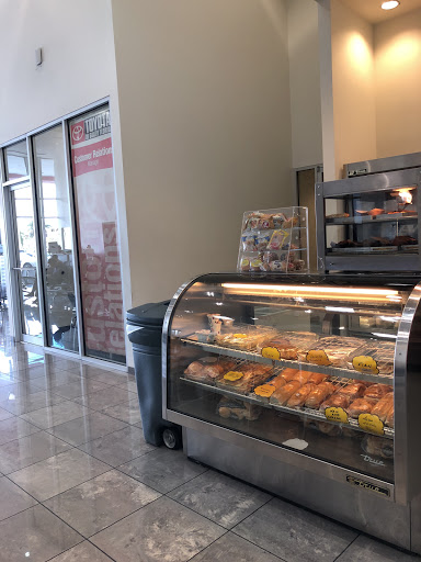 Car Dealer «Toyota of South Florida», reviews and photos, 9775 NW 12th St, Doral, FL 33172, USA