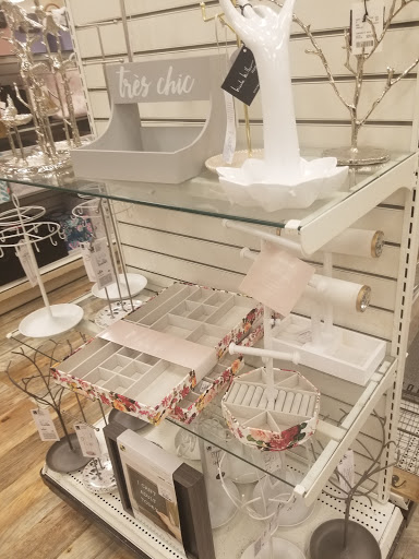 Department Store «Marshalls and HomeGoods», reviews and photos, 265 S Broadway, Salem, NH 03079, USA