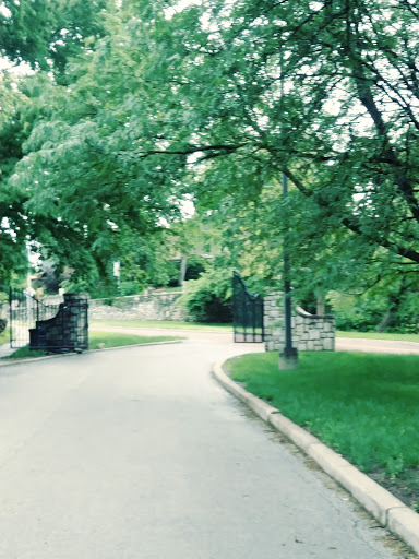 Recreation Center «Westport Roanoke KC Parks Community Center», reviews and photos, 3601 Roanoke Rd, Kansas City, MO 64111, USA