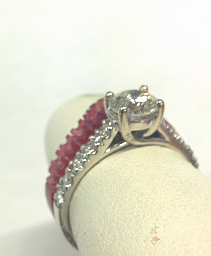 Jewelry Designer «Waldeland Jewelry & Gifts», reviews and photos, 1340 Duckwood Dr #11, Eagan, MN 55123, USA