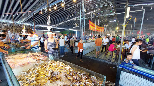 Buffet - Lẩu - Nướng Cô 3 Còi