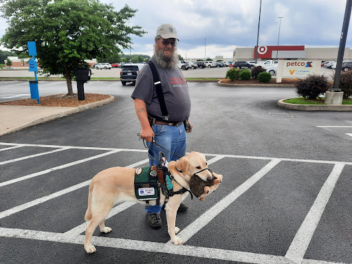 Pet Supply Store «Petco Animal Supplies», reviews and photos, 2807 Wilma Rudolph Blvd, Clarksville, TN 37040, USA