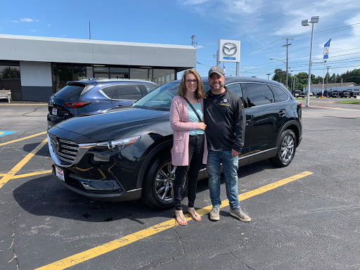 Used Car Dealer «Montrose Mazda in Kent», reviews and photos, 1127 W Main St, Kent, OH 44240, USA