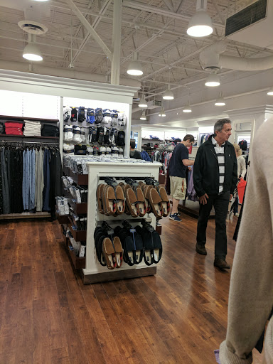 Outlet Store «Polo Ralph Lauren Factory Store», reviews and photos, 20 Killingsworth Turnpike #420, Clinton, CT 06413, USA