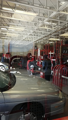 Tire Shop «Discount Tire Store - Watauga, TX», reviews and photos, 6325 Rufe Snow Dr, Watauga, TX 76148, USA