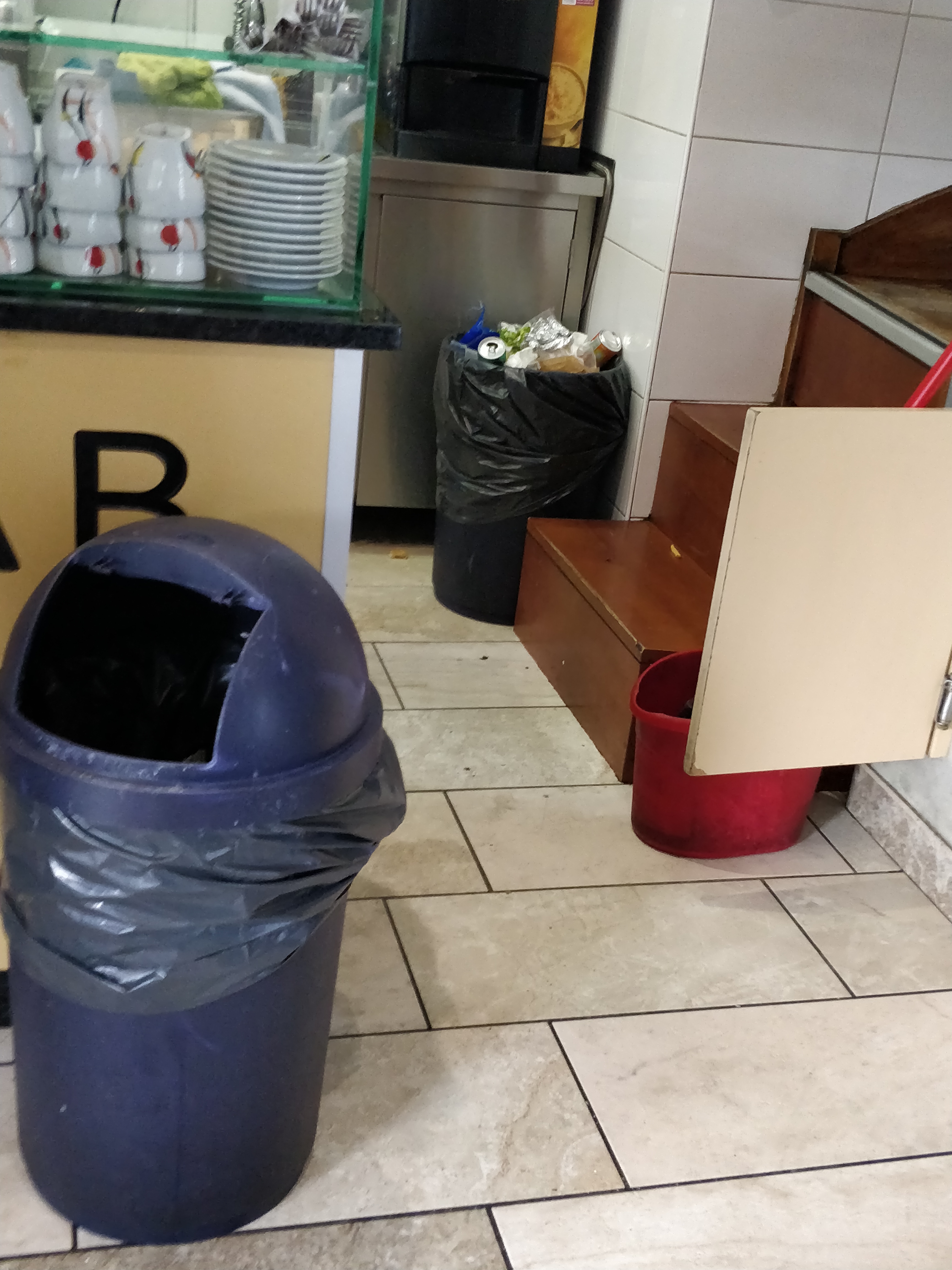 Photo n° 2 de l'avis de Adolph. fait le 04/10/2018 à 11:54
