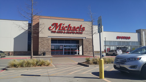 Michaels, 5301 Beltline Road #101, Dallas, TX 75254, USA, 