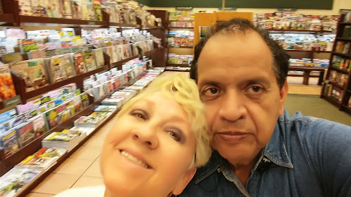 Book Store «Barnes & Noble», reviews and photos, 20 Hatton Pl, Hilton Head Island, SC 29926, USA