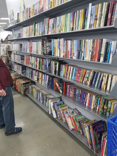 Thrift Store «Goodwill Petersburg Retail Store», reviews and photos