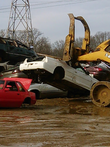 Used Auto Parts Store «Lafayette Auto Parts», reviews and photos, 890 Lafayette Ave, Springfield, MI 49037, USA