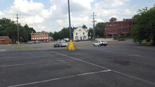 Auto Repair Shop «McLean Automotive Service Center», reviews and photos, 1387 Chain Bridge Rd, McLean, VA 22101, USA