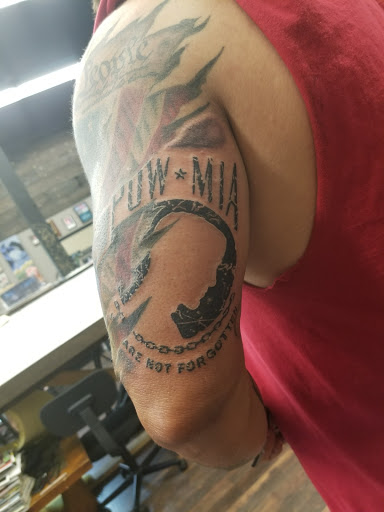 Tattoo Shop «Dapper Ink Tattoo», reviews and photos, 2077 N Zaragoza Rd #105, El Paso, TX 79938, USA