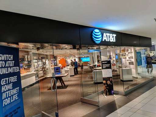 AT&T, 5 Woodfield Mall f123, Schaumburg, IL 60173, USA, 