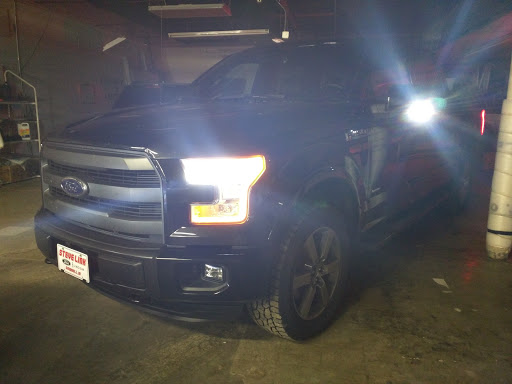 Used Car Dealer «Steve Link Ford Lincoln Inc.», reviews and photos, 916 West St, Grinnell, IA 50112, USA