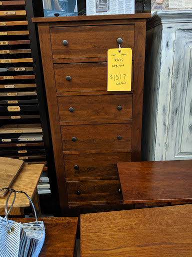 Furniture Store «Warehouse Showrooms», reviews and photos, 5641 General Washington Dr k, Alexandria, VA 22312, USA