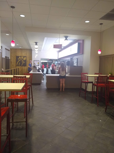 Fast Food Restaurant «Chick-fil-A», reviews and photos, 3643 Peachtree Pkwy, Suwanee, GA 30024, USA