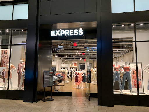 Clothing Store «Express», reviews and photos, 303 Memorial City Mall, Houston, TX 77024, USA