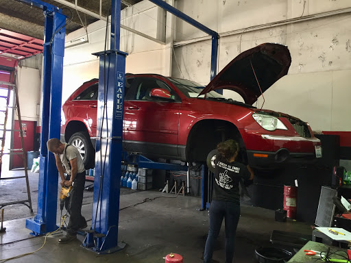 Auto Repair Shop «Bloomingdale Automotive», reviews and photos, 16318 Meridian E, Puyallup, WA 98375, USA