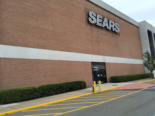Sears, 112 Eisenhower Pkwy, Livingston, NJ 07039, USA, 